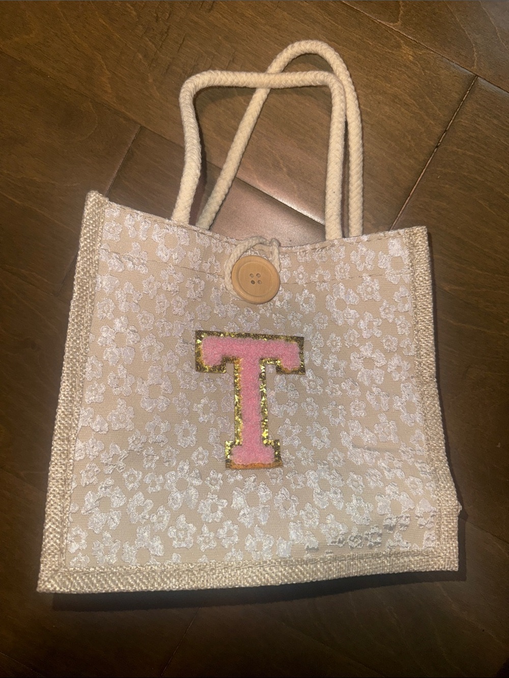 Small Beige Floral Bag with Pink 'T' Accent
